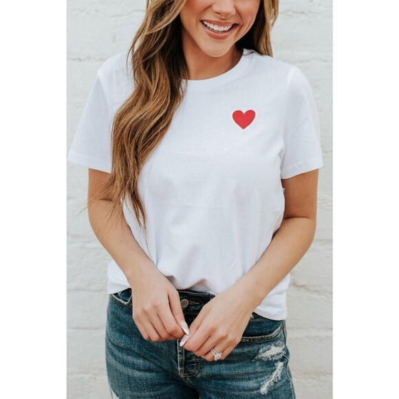 NWT KASSY White T Shirt Red Embroidered Heart - Picture 2 of 8